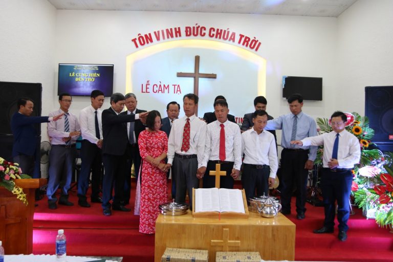 Lễ Cảm Tạ Tại Điểm Nhóm Tin Lành Hoàng Tân