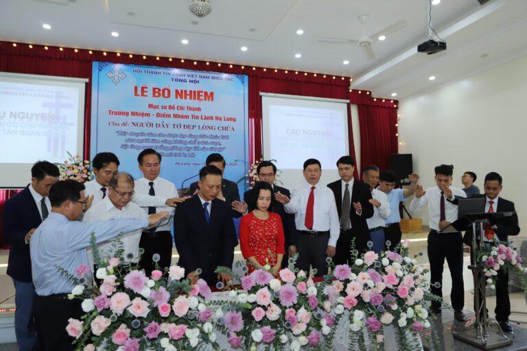 Lễ Bổ Nhiệm Mục Sư Đỗ Chí Thành Làm Trưởng Nhiệm Điểm Nhóm Tin Lành Hạ Long: Một Dấu Ấn Mới Trong Chức Vụ