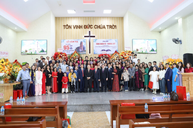 LỄ KỶ NIỆM 95 NĂM THÀNH LẬP HỘI THÁNH TIN LÀNH THANH HÓA
