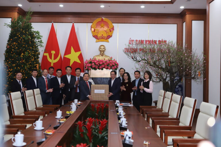 THƯỜNG TRỰC TỔNG HỘI & BAN ĐẠI DIỆN TIN LÀNH CHÚC TẾT CÁC CƠ QUAN THÀNH PHỐ HẢI PHÒNG VÀ TỈNH QUẢNG NINH